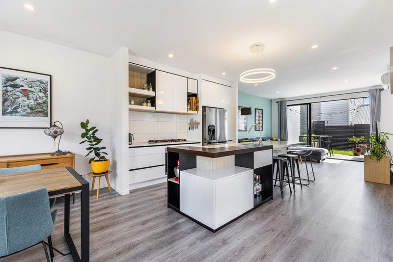 31B Westgate Drive, Westgate, Auckland - Carousel 2