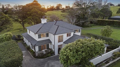 242 Riddell Road, Glendowie, Auckland - Carousel 1