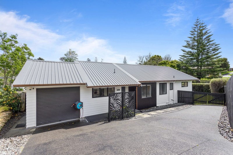 2/25 Flaxdale Street, Birkdale, North Shore City, Auckland - Carousel 1