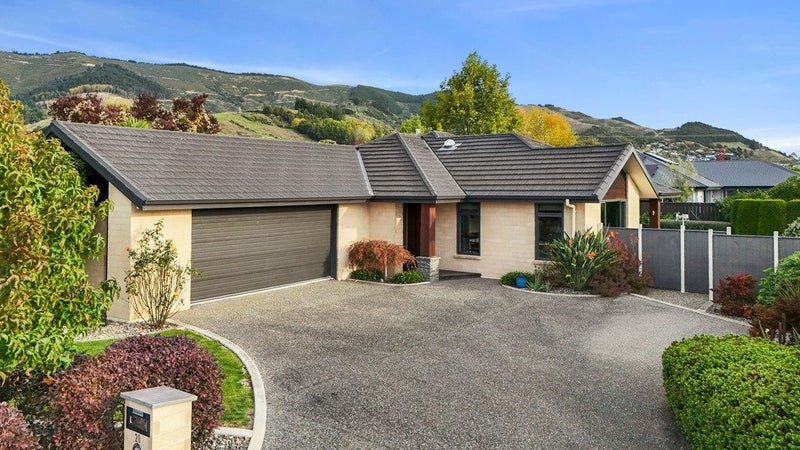 20 Marino Grove, Richmond, Richmond - Carousel 1