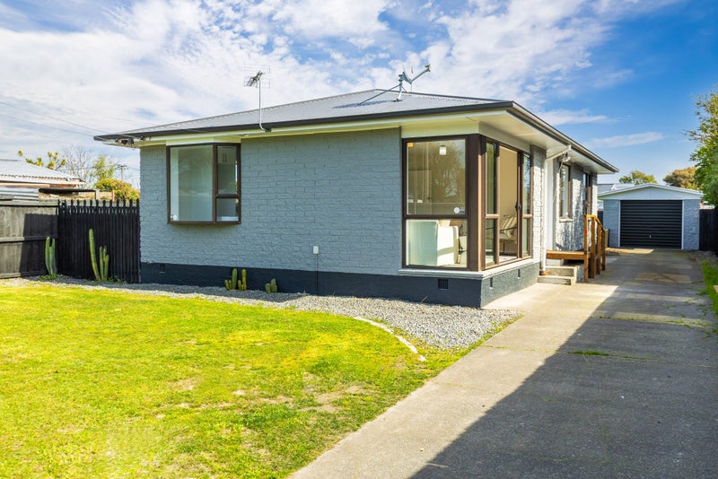 330 Keyes Road, New Brighton, Christchurch - Carousel 1