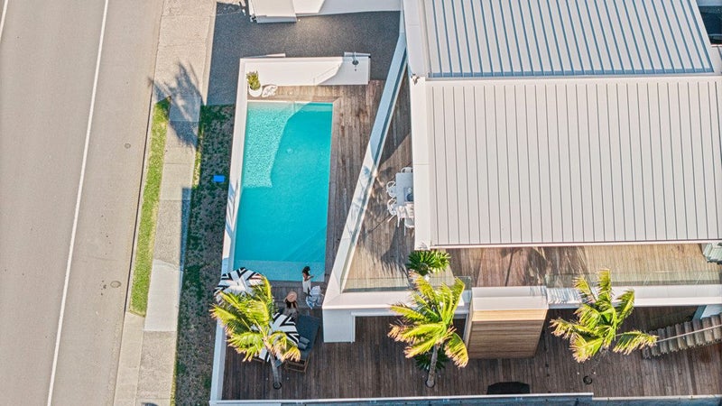 88 Marine Parade, Mount Maunganui, Mount Maunganui - Carousel 1
