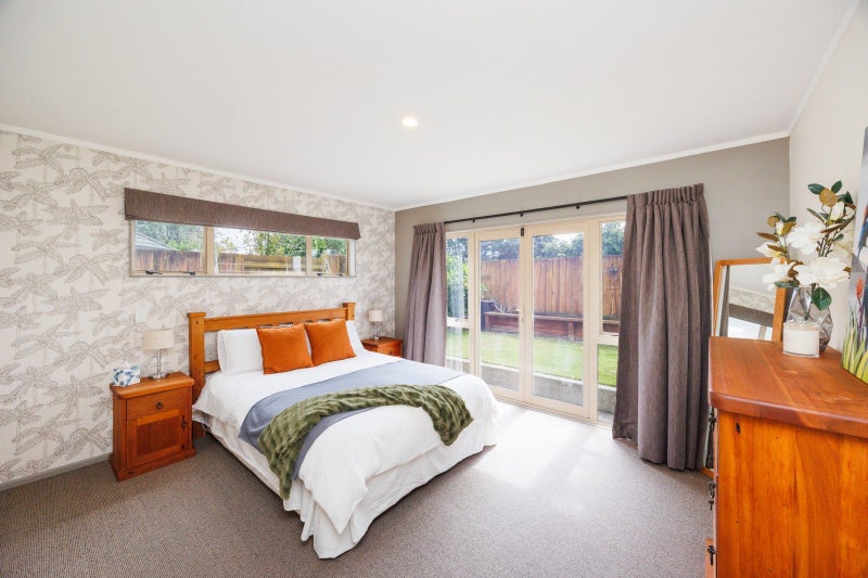 19 Rothesay Place, Highbury, Palmerston North - Carousel 2