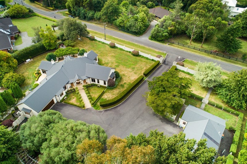 5 Waicola Drive, Fitzherbert, Palmerston North - Carousel 2