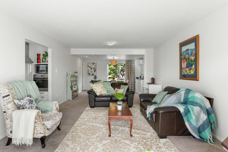 9 McAlister Place, Mount Roskill, Auckland City, Auckland - Carousel 1
