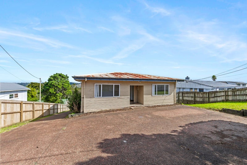 320 Glenfield Road, Glenfield, North Shore City, Auckland - Carousel 2