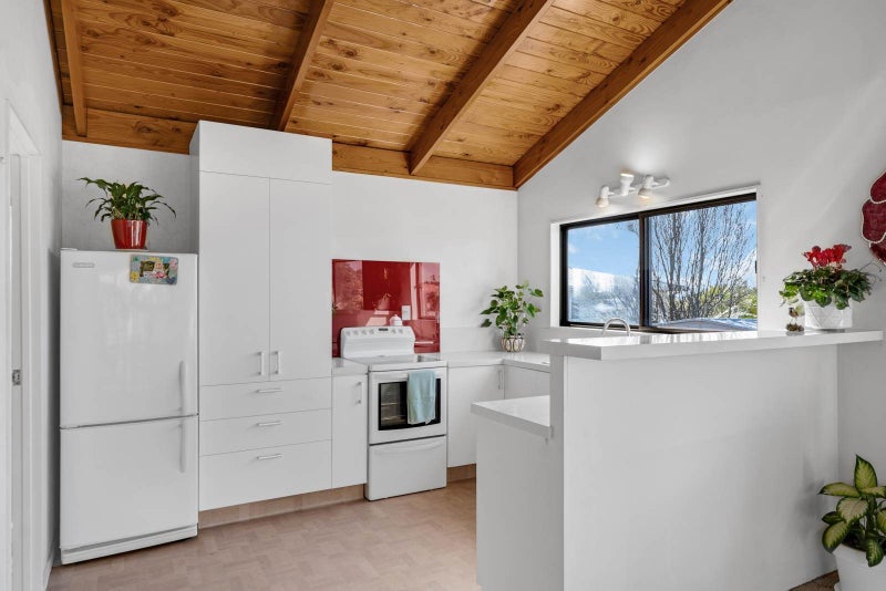 2/14 Pleasant Road, Glen Eden, Auckland - Carousel 2