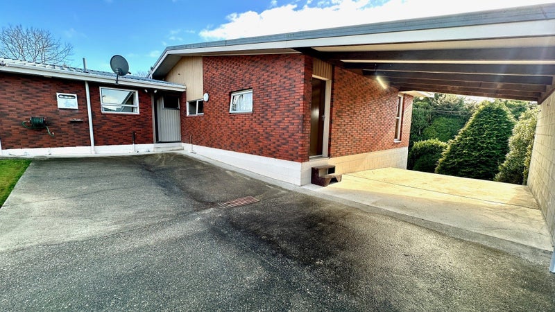 18 Edinburgh Place, Balclutha - Carousel 2