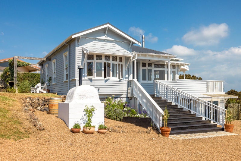 67 View Road, Ostend, Waiheke Island, Auckland - Carousel 1