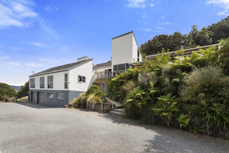 72 Mountain Road, Western Heights, Rotorua - Carousel 1