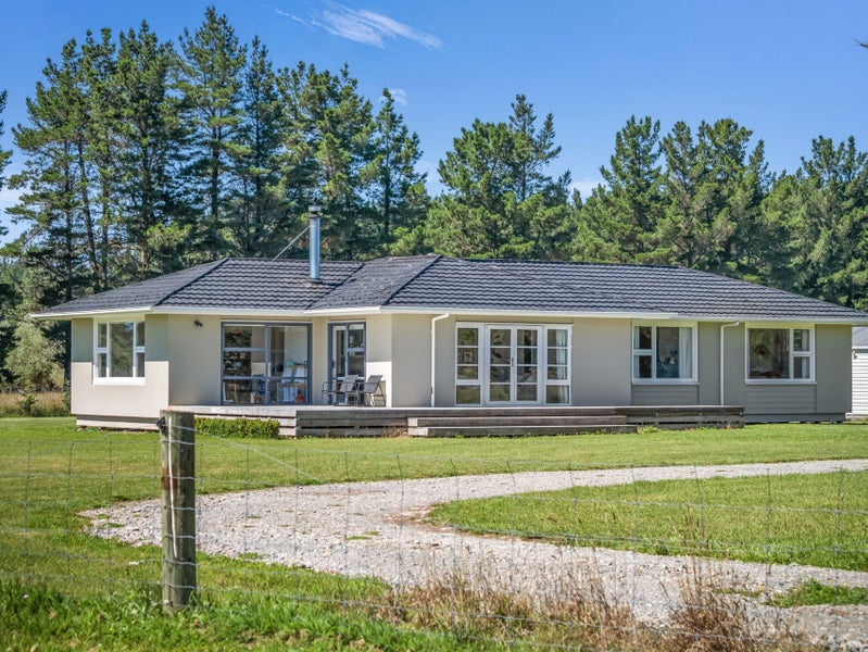 5 Eastwick Lane, Eyrewell, West Eyreton - Carousel 1