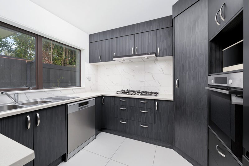 93 Waitaki Street, Henderson, Auckland - Carousel 2