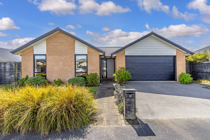 30 Gosling Crescent, Halswell, Christchurch - Carousel 1