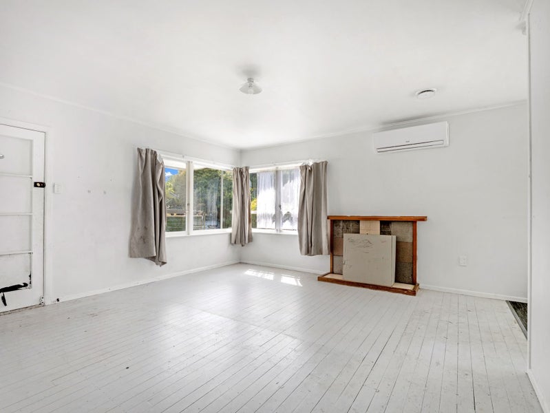 8 Cobham Street, Taneatua, Taneatua - Carousel 2