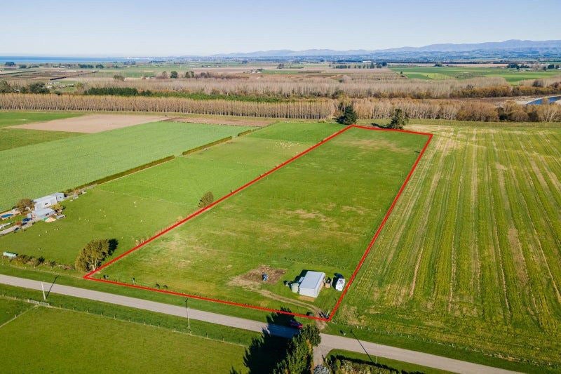 157 Orakipaoa Island Road, Milford, Temuka - Carousel 1