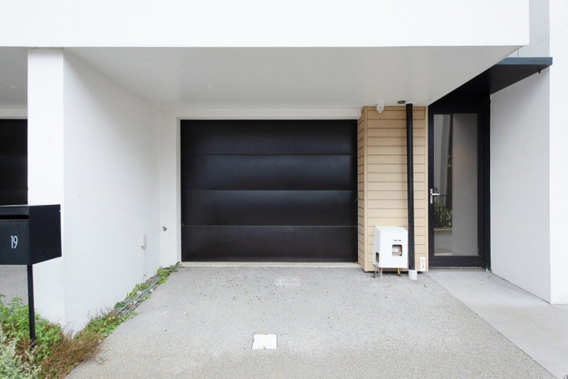 19 Erica Pabst WAY, Island Bay, Wellington - Carousel 2