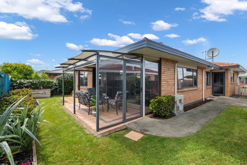 16 Simons Street, Kensington, Whangarei - Carousel 1