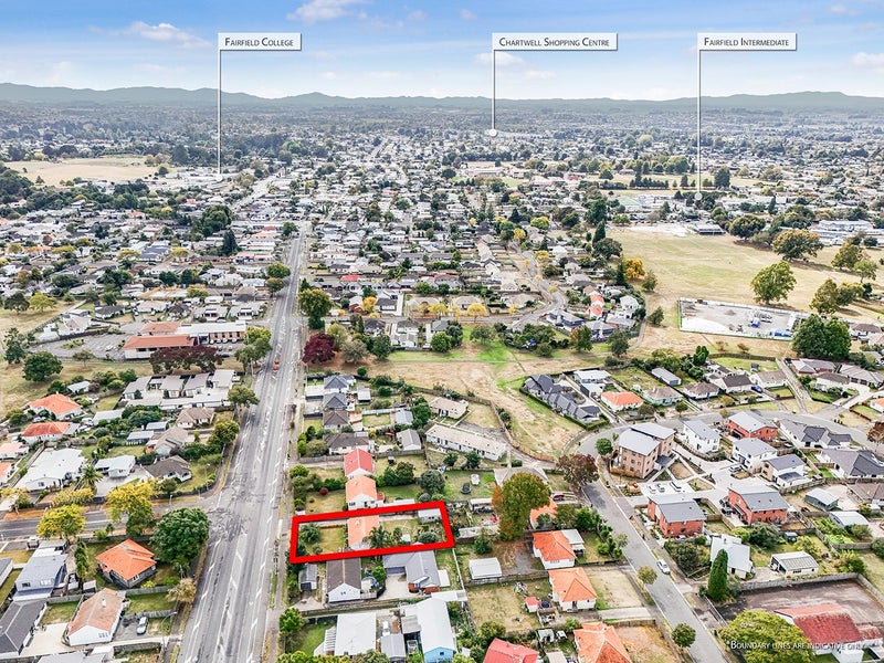 1070 Heaphy Terrace, Fairfield, Hamilton - Carousel 19