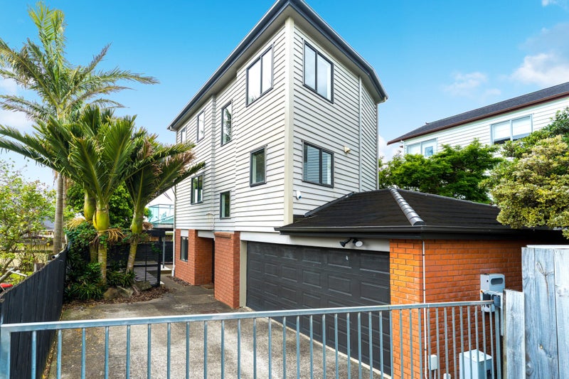 870B Manukau Road, Royal Oak, Auckland - Carousel 26