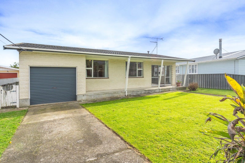 29 Freemans Road, Otaki - Carousel 2