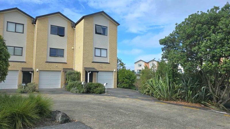 80/172 Mcleod Road, Te Atatu South, Auckland - Carousel 1
