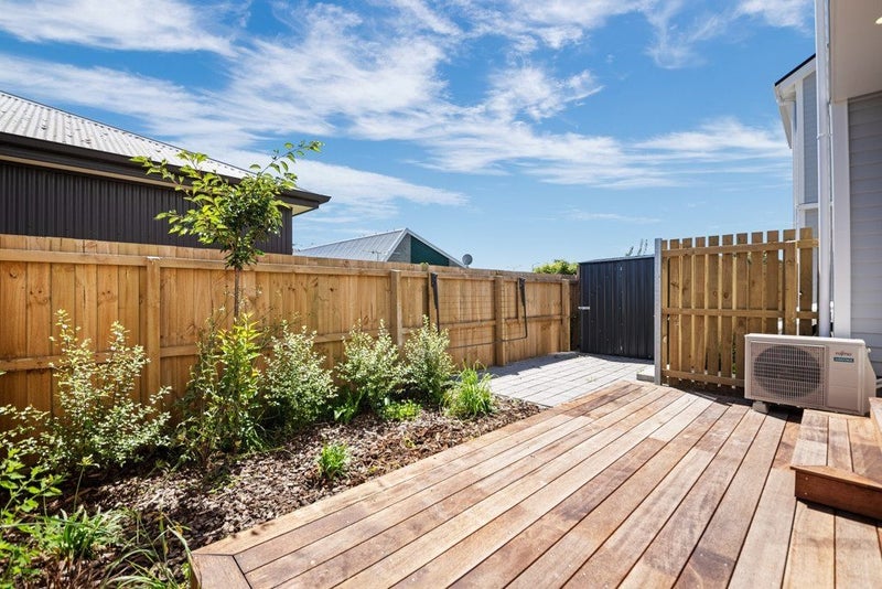 3/9 Matlock Street, Woolston, Christchurch - Carousel 2