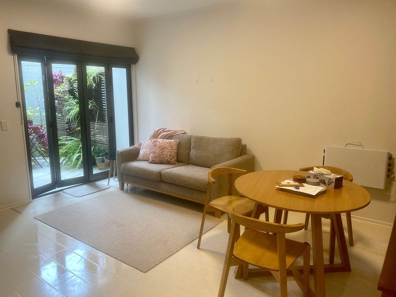 1D/10 Crummer Road, Grey Lynn, Auckland - Carousel 2