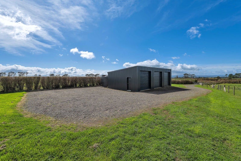 376 Monmouth Road, Pembroke - Carousel 14