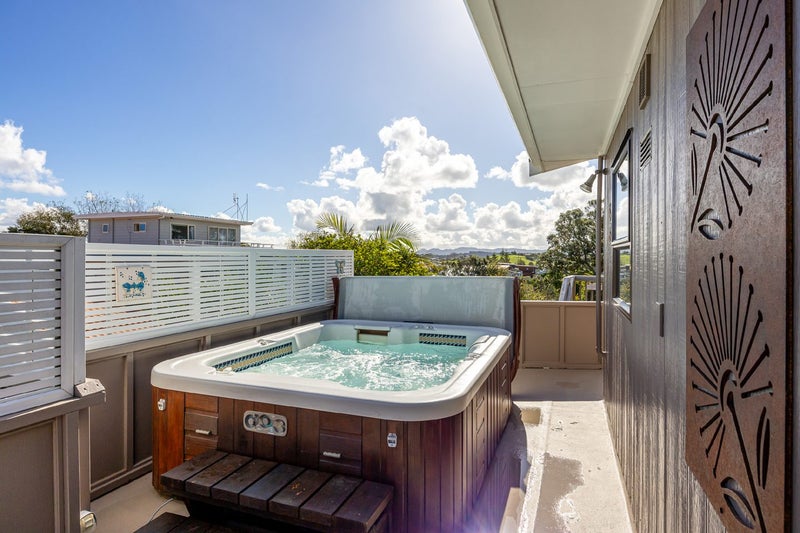 11 Mera Road, Algies Bay, Warkworth - Carousel 23