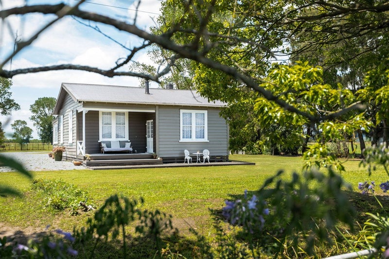 446 State Highway 25, Thames - Carousel 1