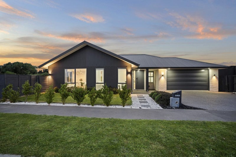 1 Agathis Crescent, Wigram, Christchurch - Carousel 1