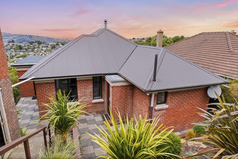 20 Gilmore Street, Wakari, Dunedin - Carousel 1