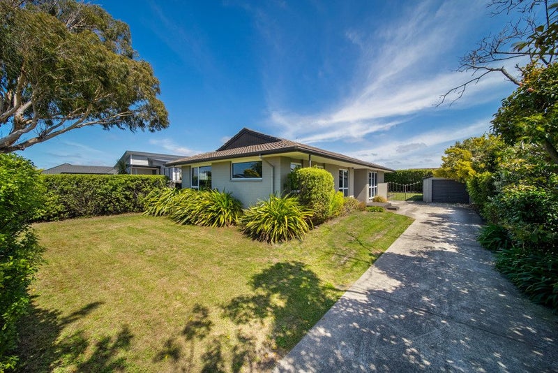 441 Bower Avenue, Parklands, Christchurch - Carousel 1
