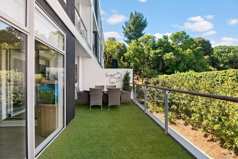 105/19 Bute Road, Browns Bay, Auckland - Carousel 1