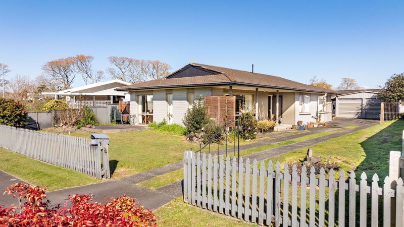 3 Dalton Crescent, Dinsdale, Hamilton - Carousel 1