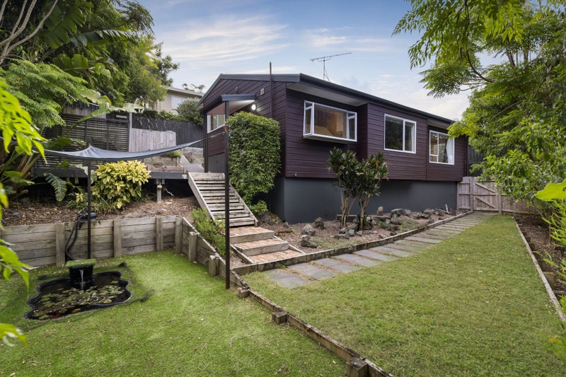 2/0 Rangatira Road, Beach Haven, Auckland - Carousel 1