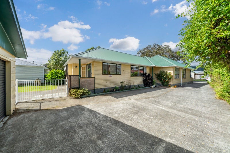 4 Davis Crescent, Elderslea, Upper Hutt - Carousel 2
