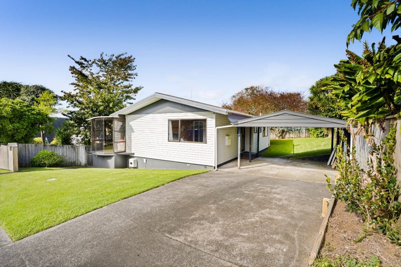 4 Antonia Place, Bell Block, New Plymouth - Carousel 1