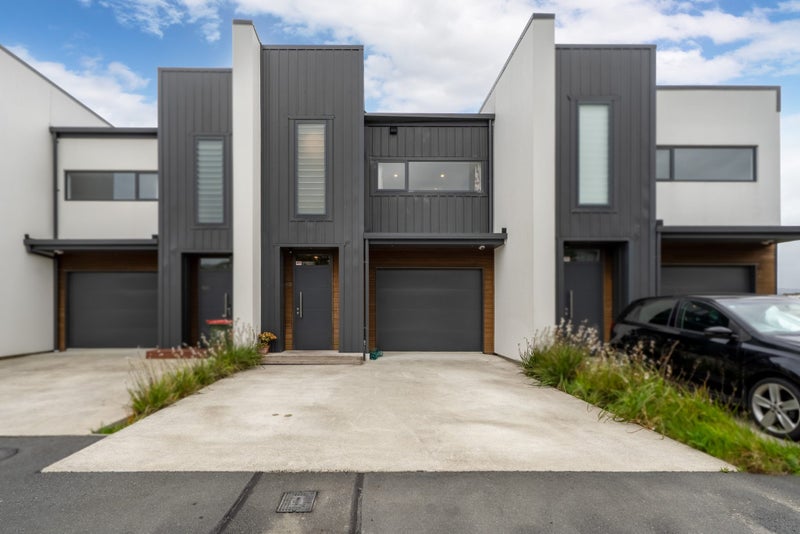 63B Whitford Brown Avenue, Papakowhai, Porirua - Carousel 2