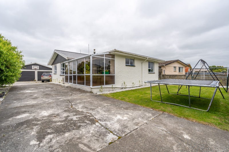 67 Lauder Crescent, Heidelberg, Invercargill - Carousel 1