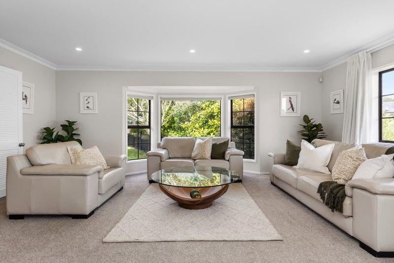 12 Maaka Place, Saint Johns, Auckland - Carousel 2