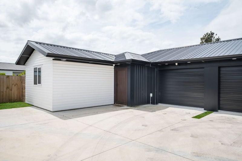 4/6 Dominion Road, Nawton, Hamilton - Carousel 1