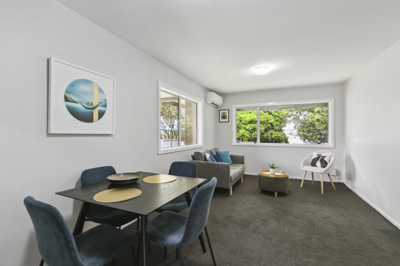 3/21 Duchess Place, Maupuia, Wellington - Carousel 1