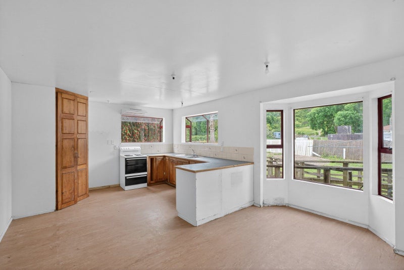 30 Toa Street, Tokomaru Bay, Tokomaru Bay - Carousel 2