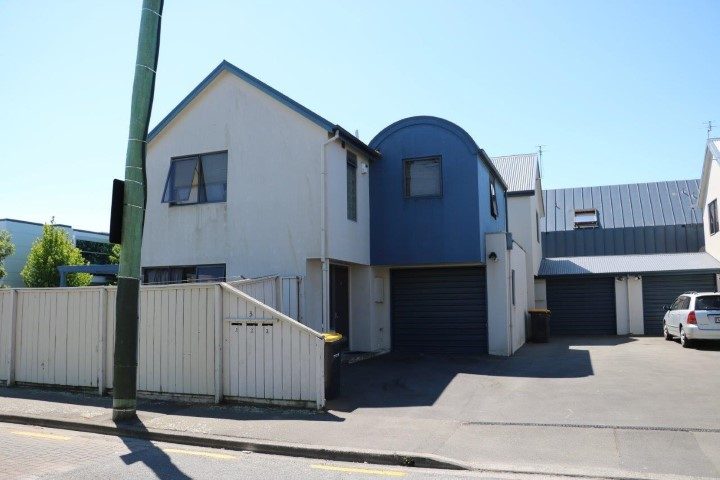 1/3 Melrose Street, Christchurch Central, Christchurch - Carousel 1