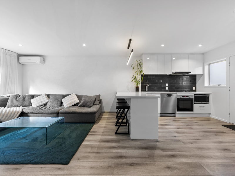 3/30 Don Croot Street, Western Springs, Auckland - Carousel 1