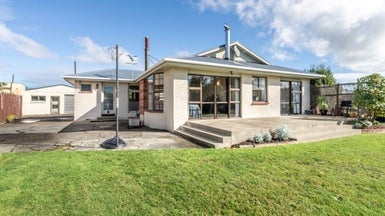 40 Price Street, Grasmere, Invercargill - Carousel 1