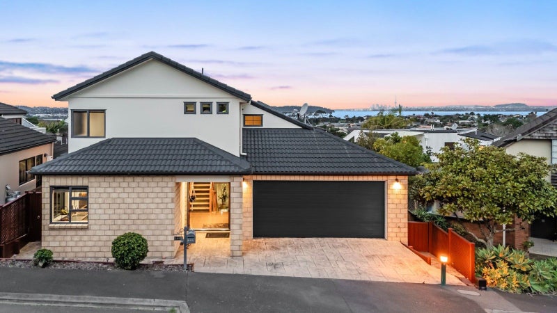 157E Hobsonville Road, West Harbour, Auckland - Carousel 2