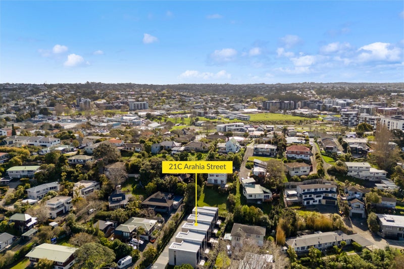 21C Arahia Street, Northcote, Auckland - Carousel 16