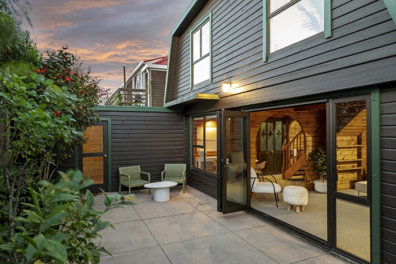 3/18 Berry Street, St Albans, Christchurch - Carousel 2